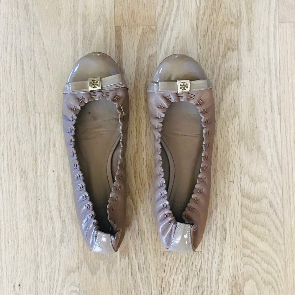 Tory Burch tan flats size 6